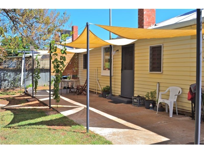 24 Fitzroy Avenue, Red Cliffs VIC 3496