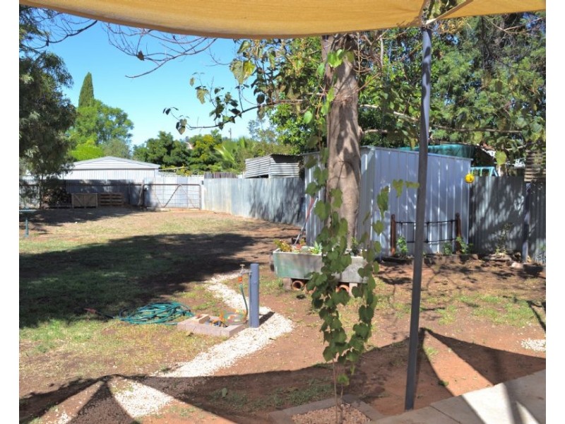 24 Fitzroy Avenue, Red Cliffs VIC 3496