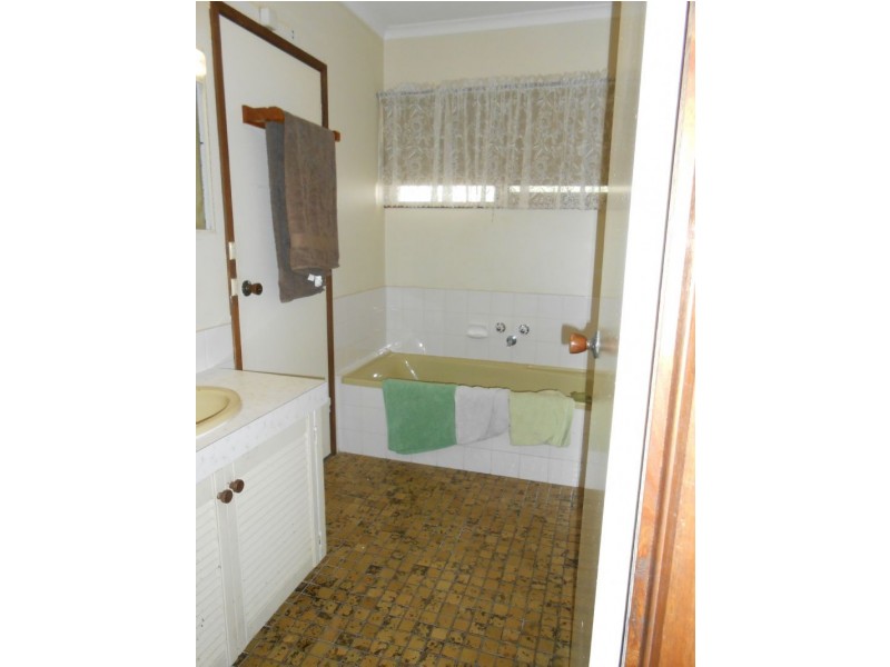 6 Kalimna Drive, Mildura VIC 3500