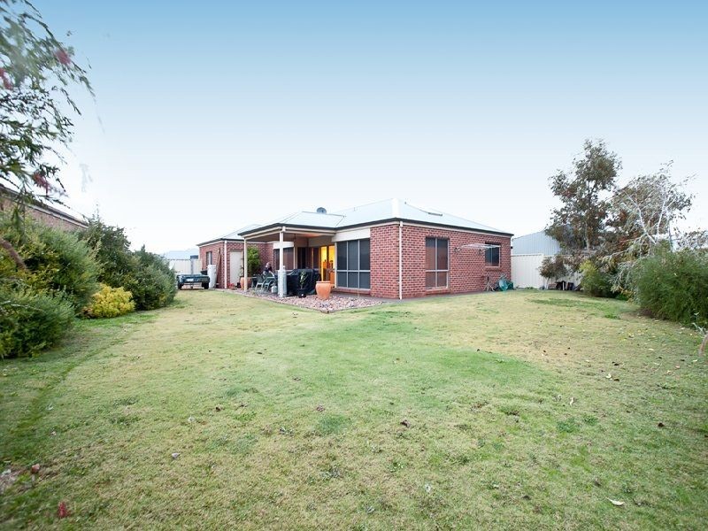 2 Dunlop Court, Mildura VIC 3500