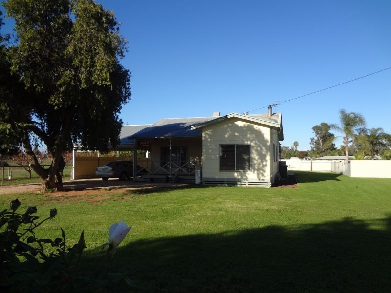 48 School Road, Dareton NSW 2717