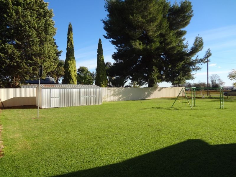 48 School Road, Dareton NSW 2717