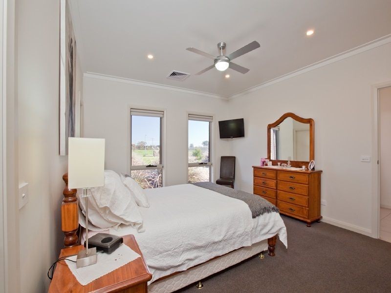 9 Mason Court, Red Cliffs VIC 3496