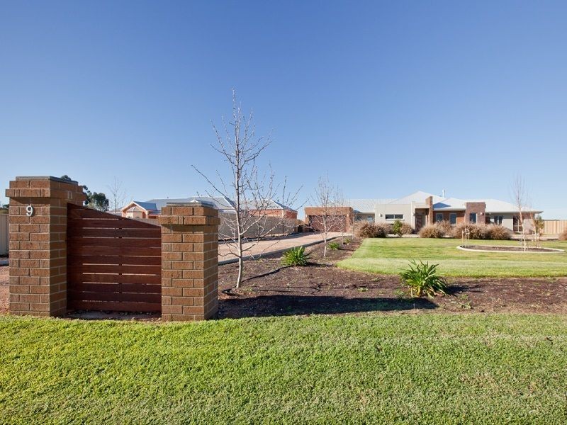 9 Mason Court, Red Cliffs VIC 3496