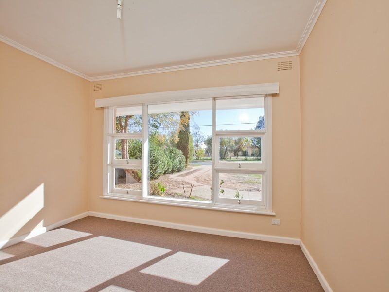 548 Deakin Avenue, Mildura VIC 3500