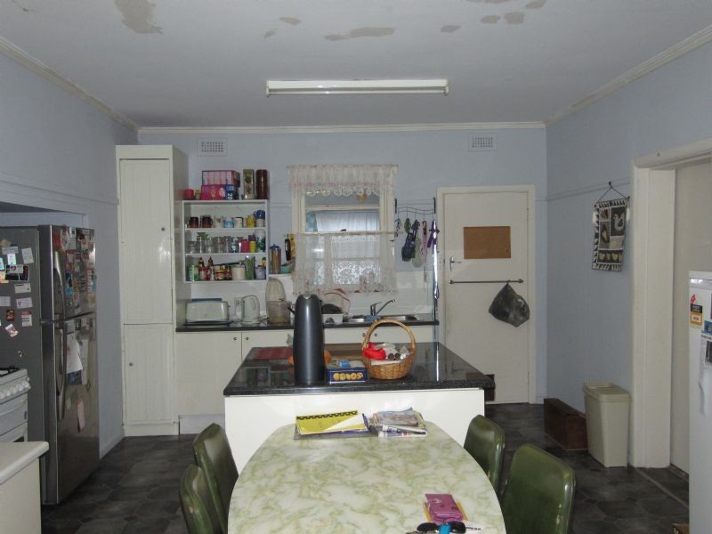 63 Farrell Street, Ouyen VIC 3490