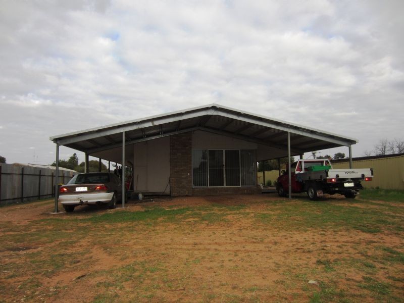 17 Johnson Street, Ouyen VIC 3490