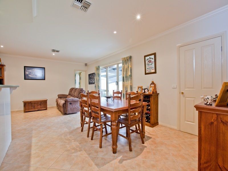 15 Ularara Drive, Mildura VIC 3500