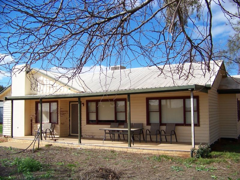 241 Ginquam Avenue, Irymple VIC 3498