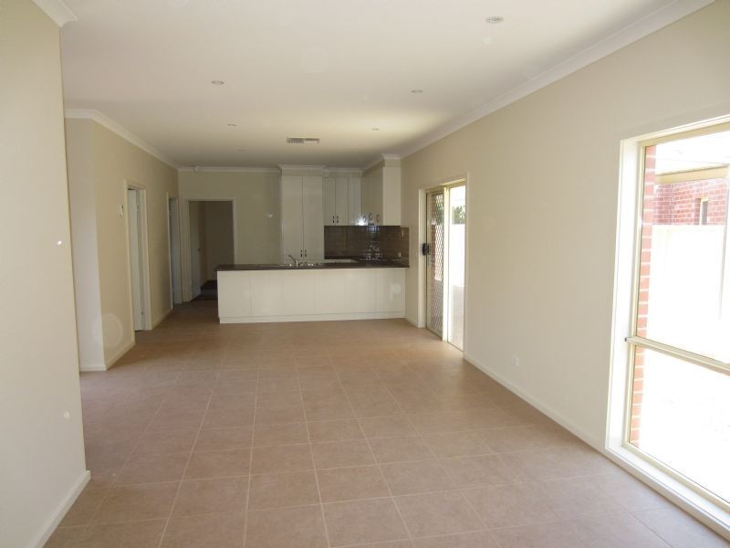 6 John Court, Irymple VIC 3498