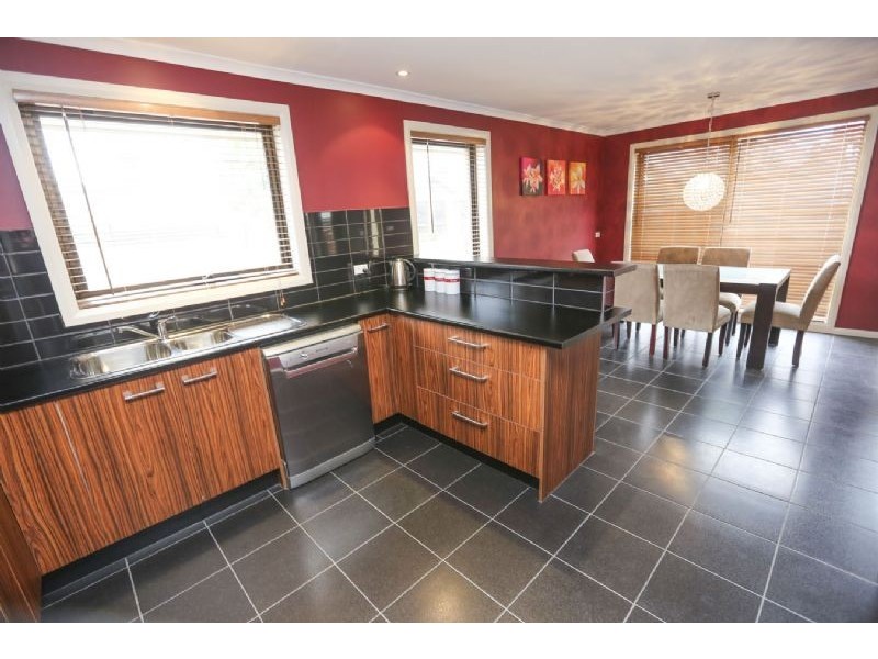 6 Murray Way, Buronga NSW 2739