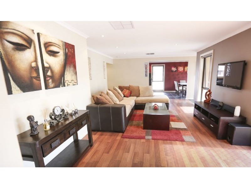 6 Murray Way, Buronga NSW 2739