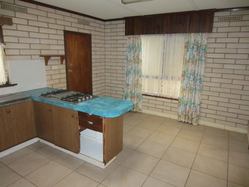 4 Hume Street, Dareton NSW 2717