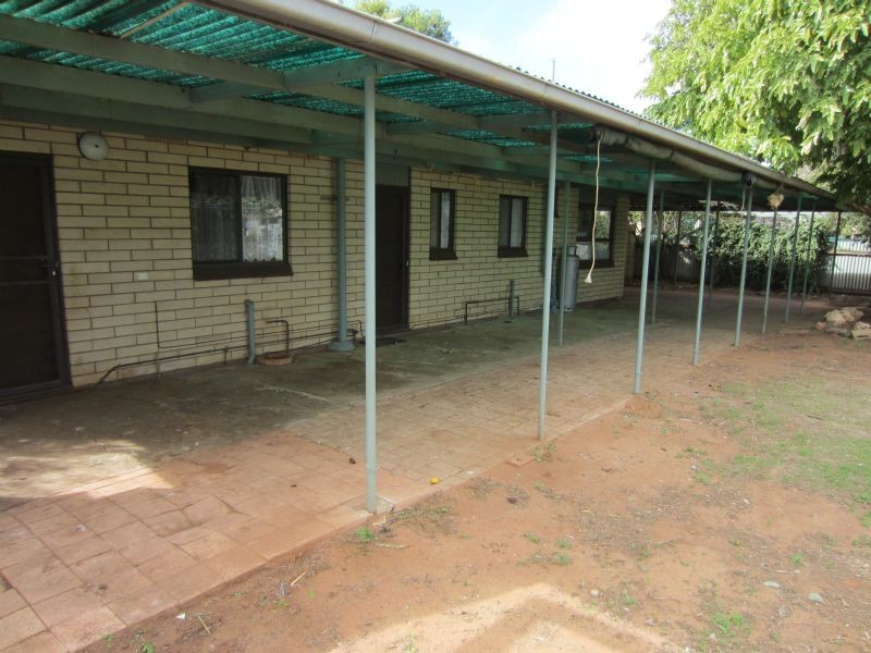 4 Hume Street, Dareton NSW 2717