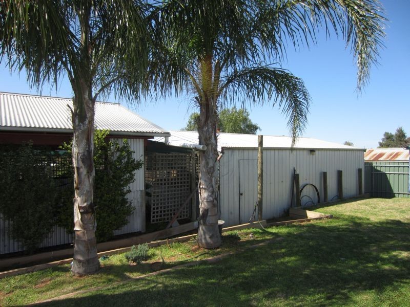 24 Gregory Street, Ouyen VIC 3490