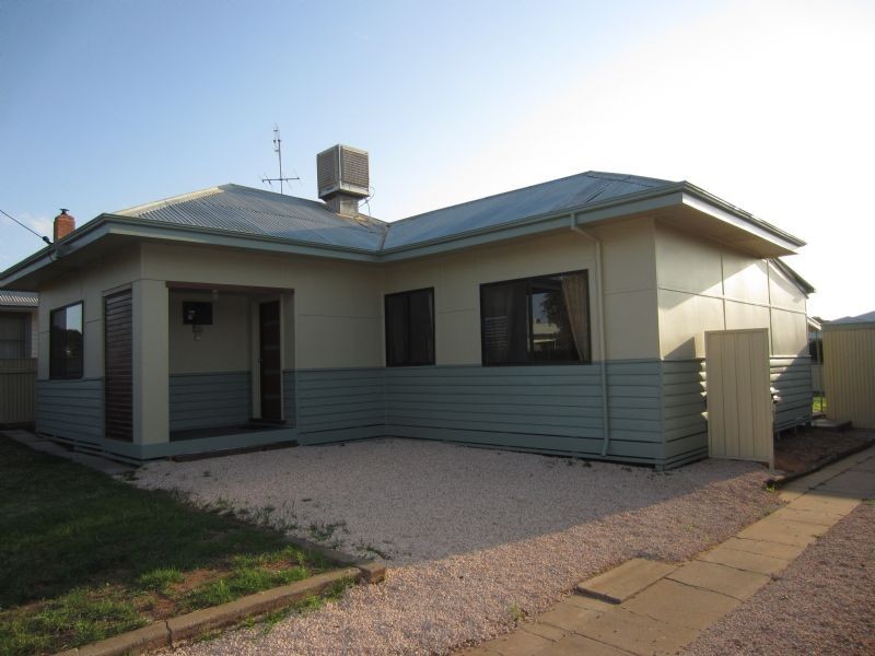 13 Railway Avenue, Merbein VIC 3505
