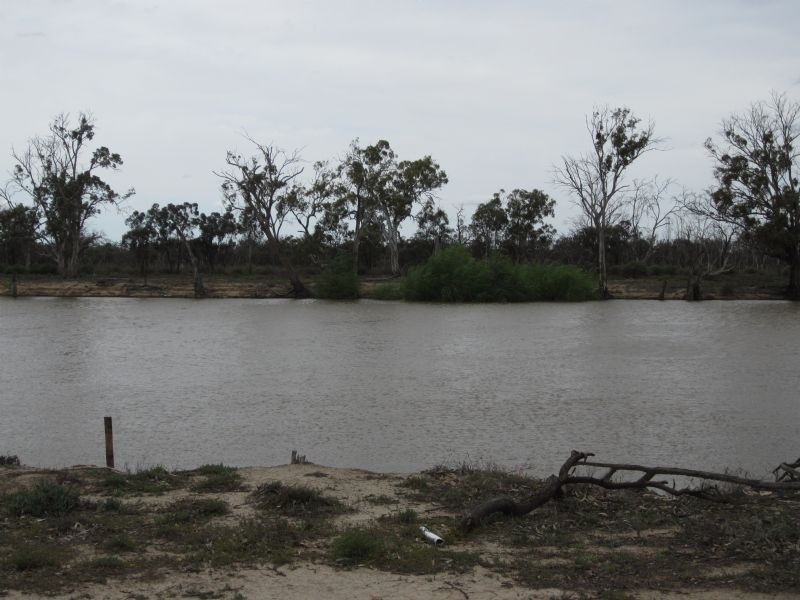 174 & CA.13 Cootamundra Avenue, Red Cliffs VIC 3496