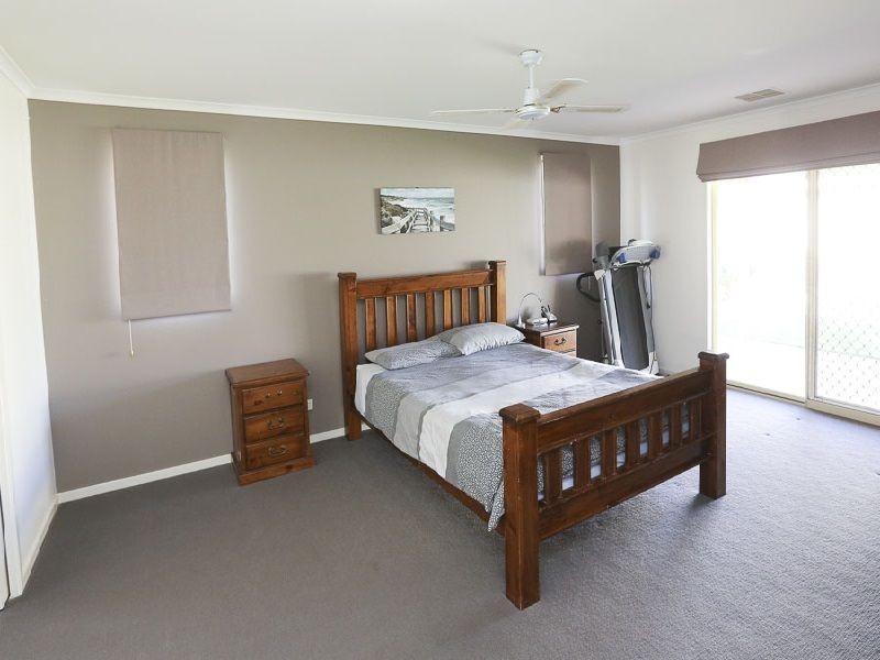 21 Canterbury Drive, Mildura VIC 3500