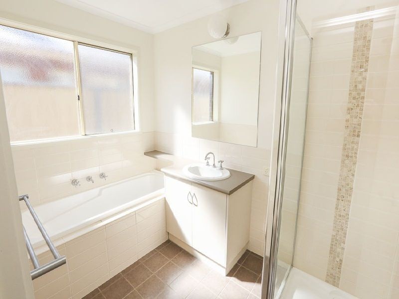 21 Canterbury Drive, Mildura VIC 3500