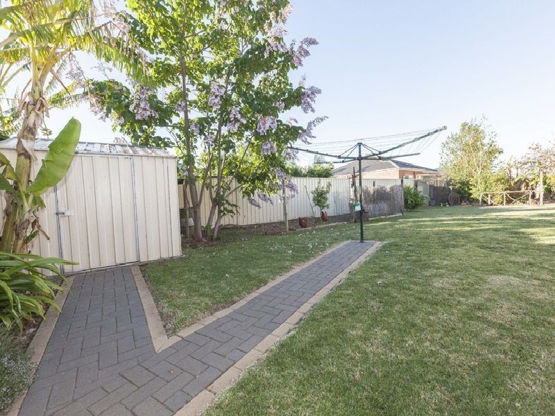 8 Orlando Court, Mildura VIC 3500