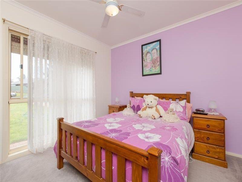 8 Cupper Gove, Merbein VIC 3505