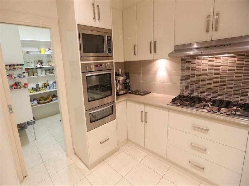 2 Roy Harwood Drive, Irymple VIC 3498