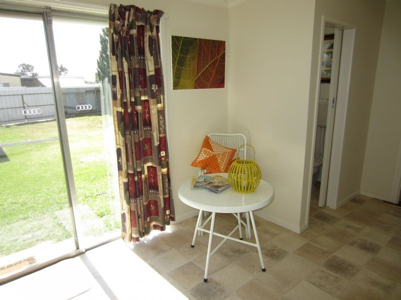 37 Cherry Avenue, Mildura VIC 3500