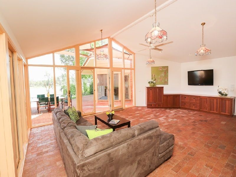 5 Carramar Drive, Gol Gol NSW 2738