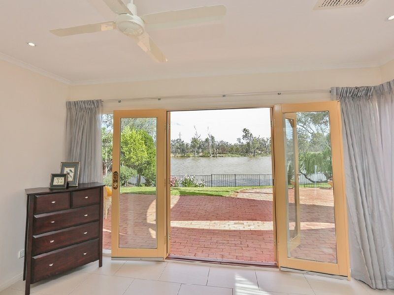 5 Carramar Drive, Gol Gol NSW 2738