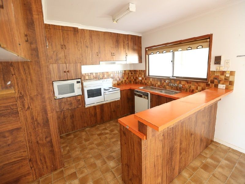 2 Lachlan Parade, Red Cliffs VIC 3496