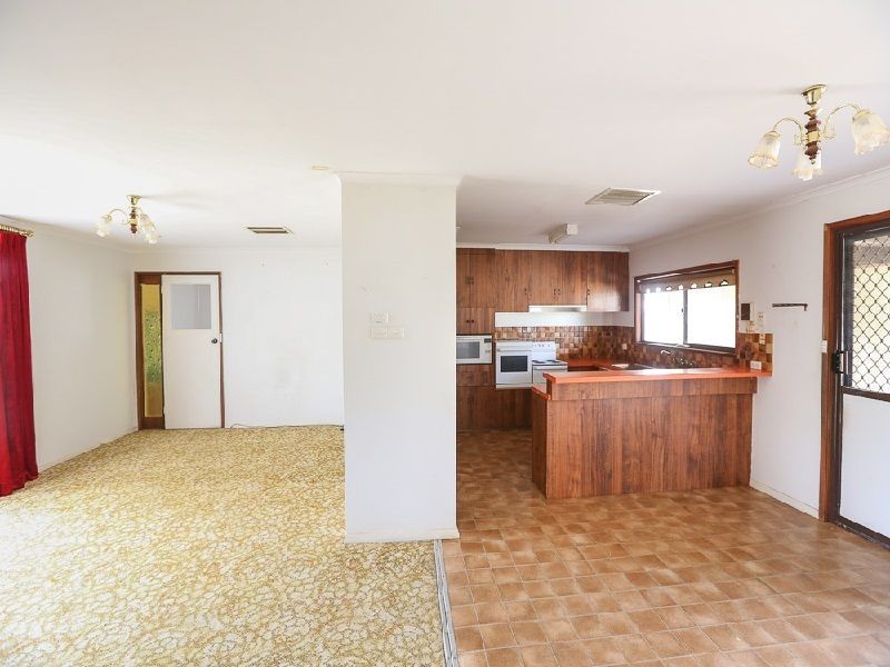 2 Lachlan Parade, Red Cliffs VIC 3496