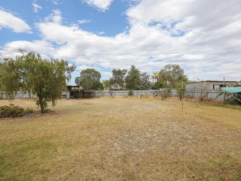 2 Lachlan Parade, Red Cliffs VIC 3496