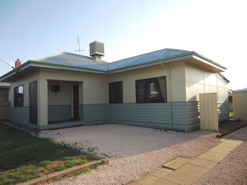 13 Railway Avenue, Merbein VIC 3505