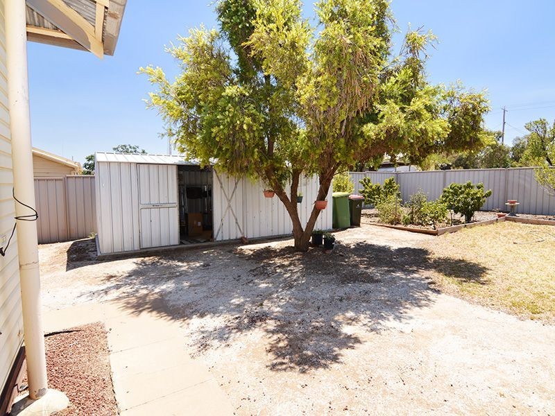 32  Railway Terrace, Ouyen VIC 3490