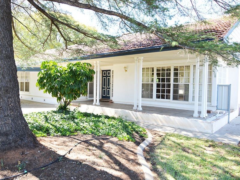 334 Deakin Avenue, Mildura VIC 3500