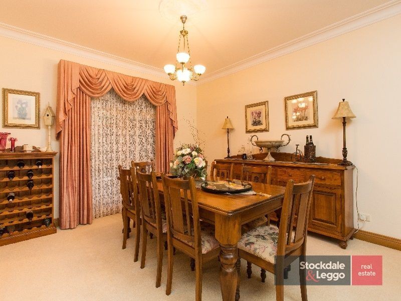 2 St Andrews Drive, Cabarita VIC 3505