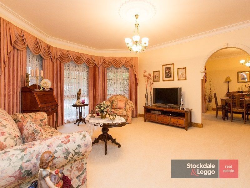 2 St Andrews Drive, Cabarita VIC 3505