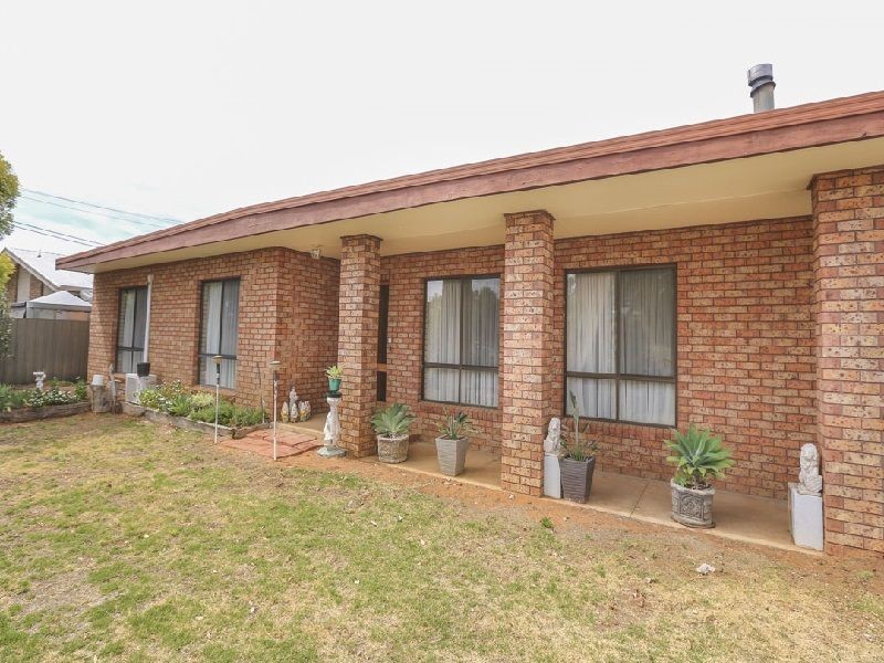 59 Wood Street, Gol Gol NSW 2738