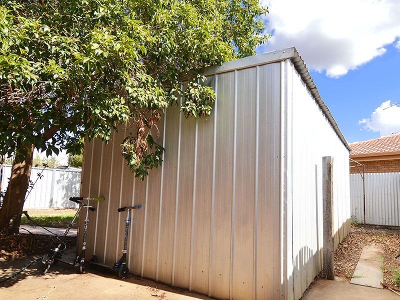 21 Euneva Drive, Mildura VIC 3500