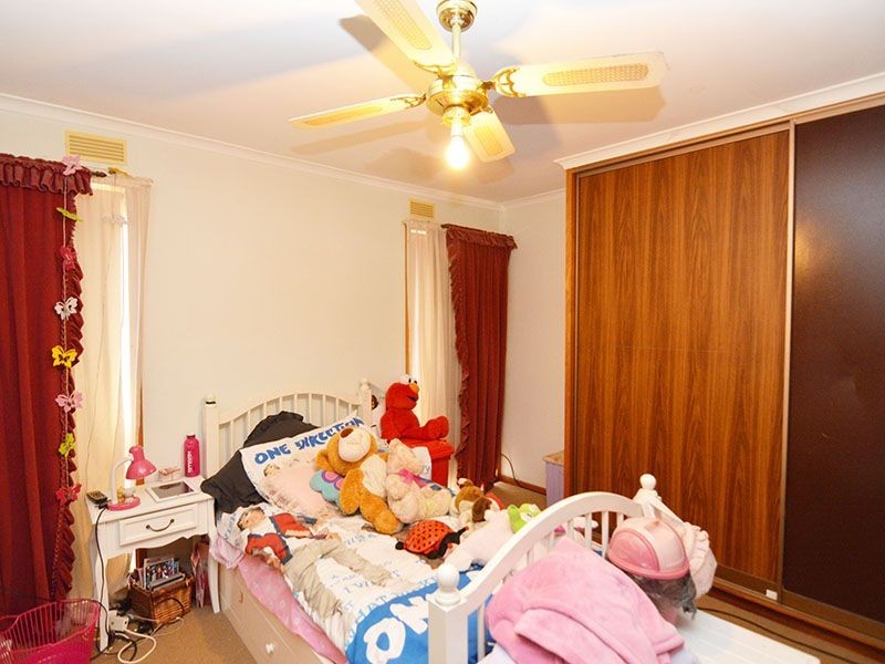 21 Euneva Drive, Mildura VIC 3500