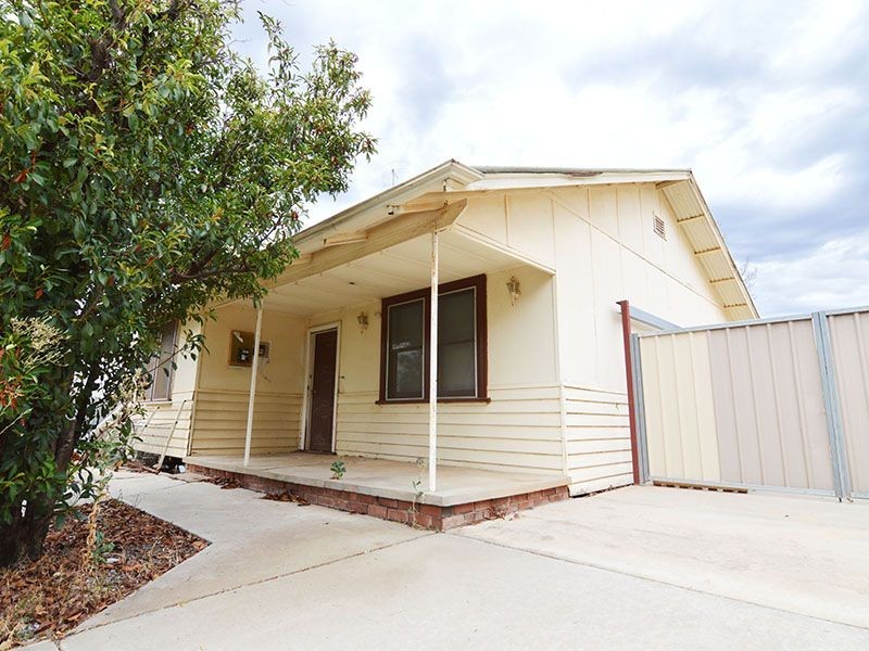 4 Desroy Avenue, Mildura VIC 3500