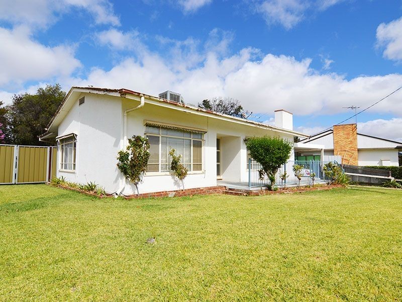 19 Campbell Grove, Mildura VIC 3500