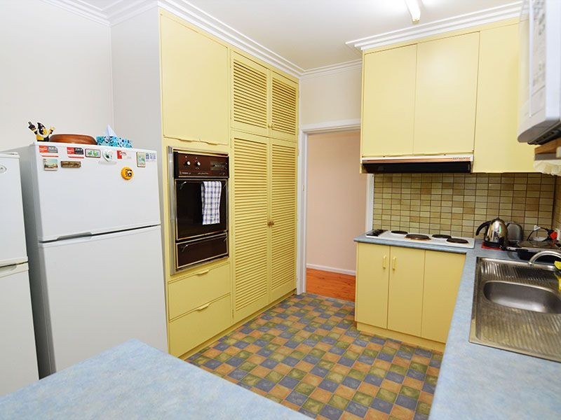 19 Campbell Grove, Mildura VIC 3500