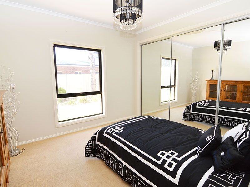 55 Summer Drive, Buronga NSW 2739