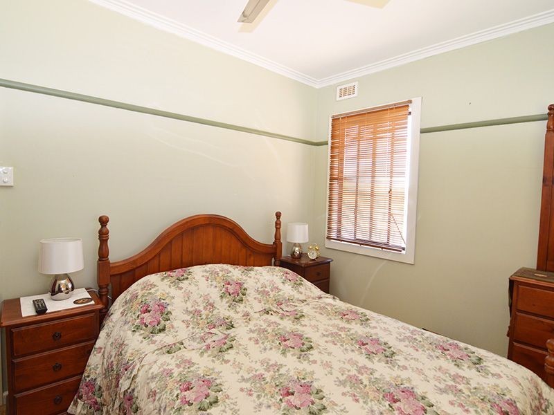 32  Railway Tce, Ouyen VIC 3490