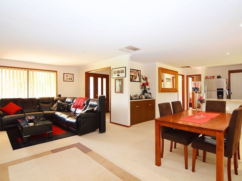 21 Benson Road, Cardross VIC 3496