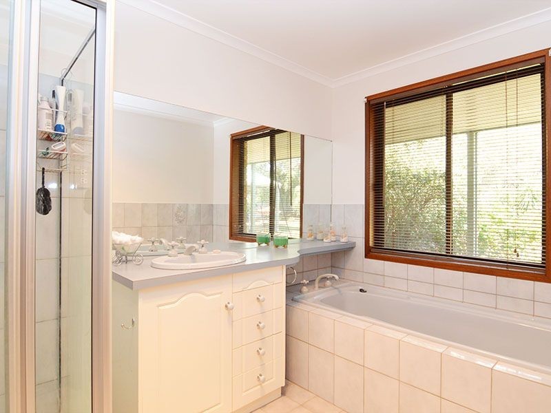 21 Benson Road, Cardross VIC 3496