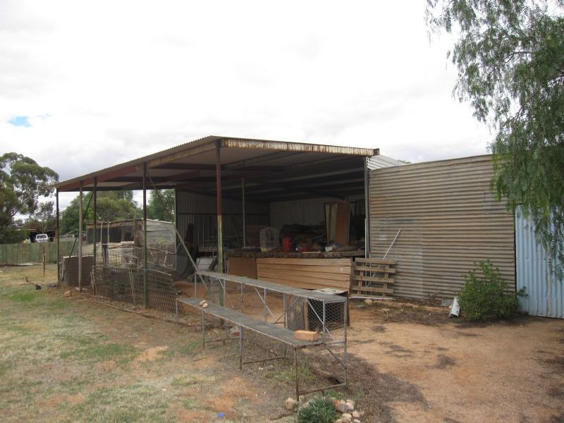 9-10 Tower Street, Werrimull VIC 3496