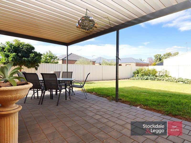 8 Oxley Court, Mildura VIC 3500