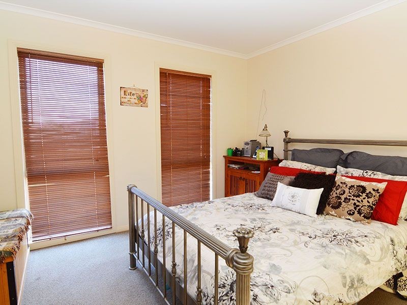 8 Oxley Court, Mildura VIC 3500